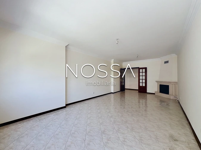 Apartamento T2 para Venda em Algueirão-Mem Martins Foto 6