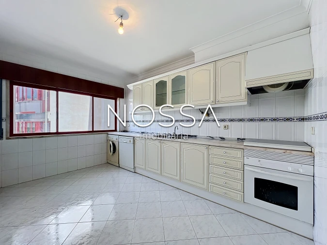 Apartamento T2 para Venda em Algueirão-Mem Martins Foto 11