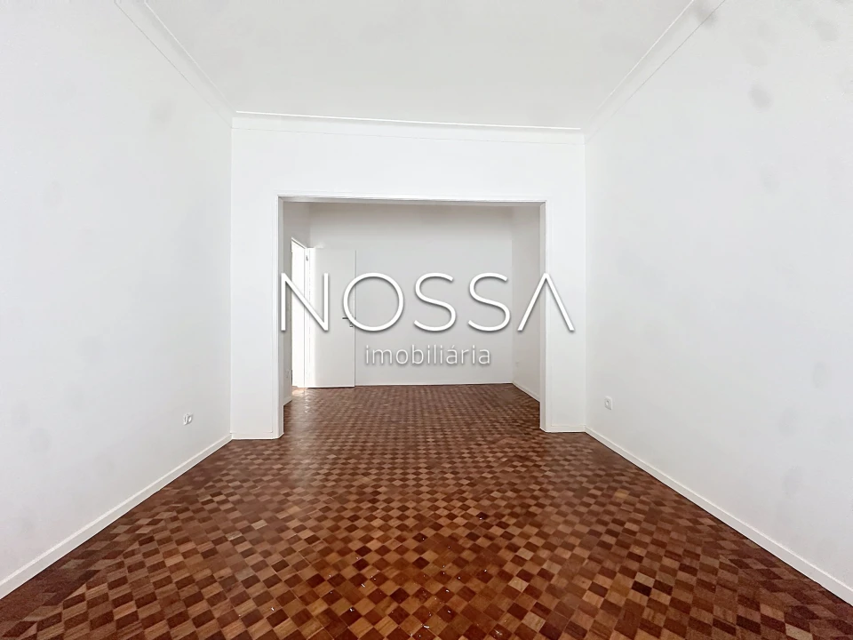 Apartamento T2 para Venda em Vila Franca de Xira Foto 5