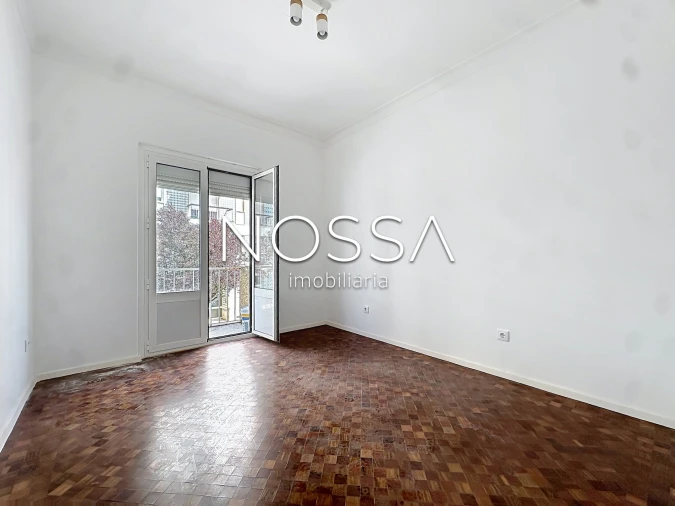 Apartamento T2 para Venda em Vila Franca de Xira Foto 9