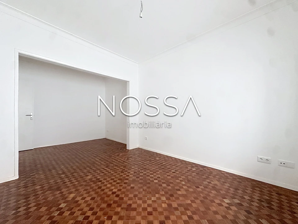 Apartamento T2 para Venda em Vila Franca de Xira Foto 4