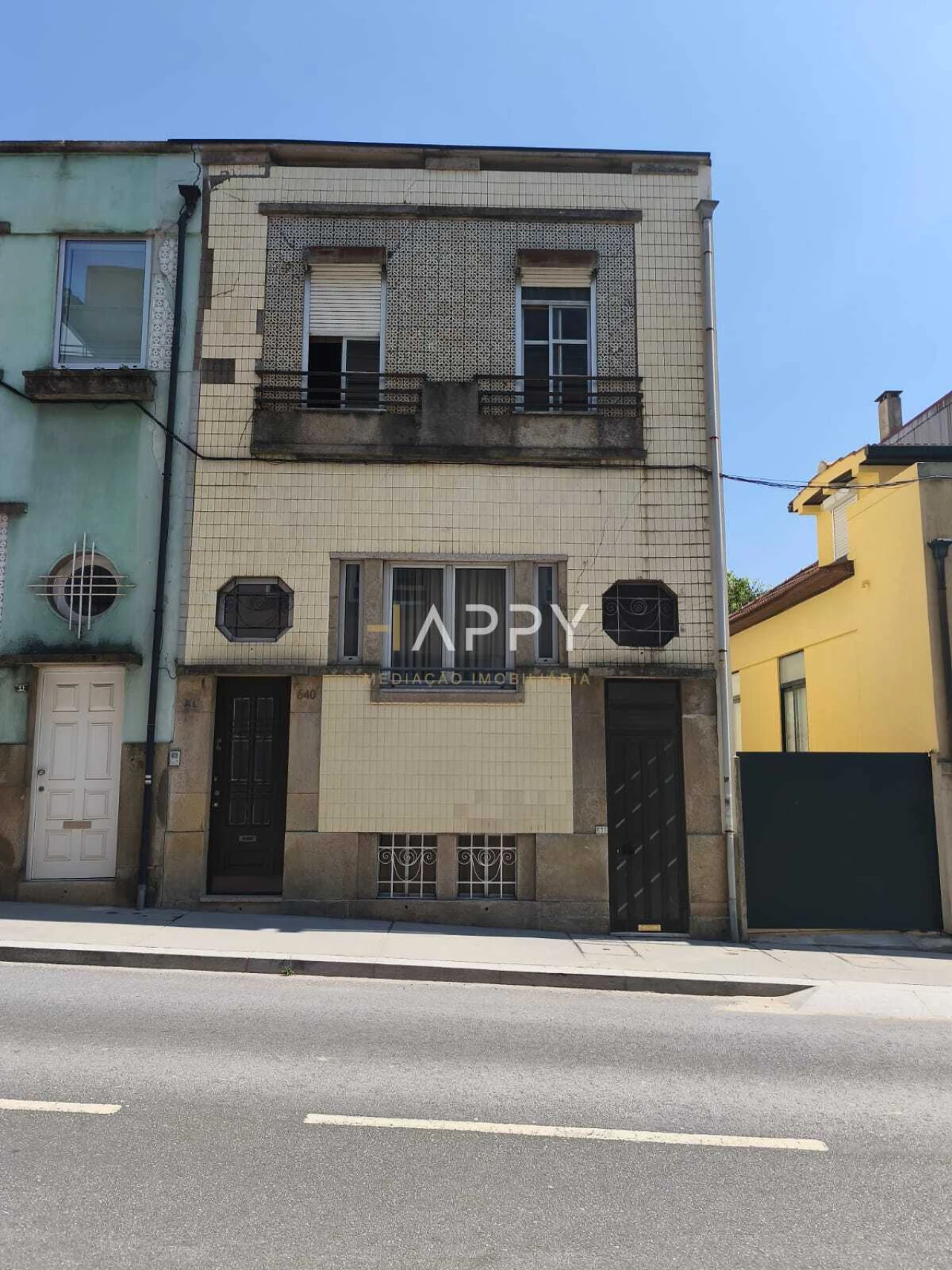 Prédio para Venda em Campanhã Foto 1
