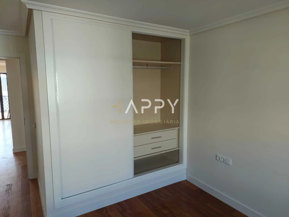 Apartamento T3 para Venda em Albufeira e Olhos de Água Foto 12