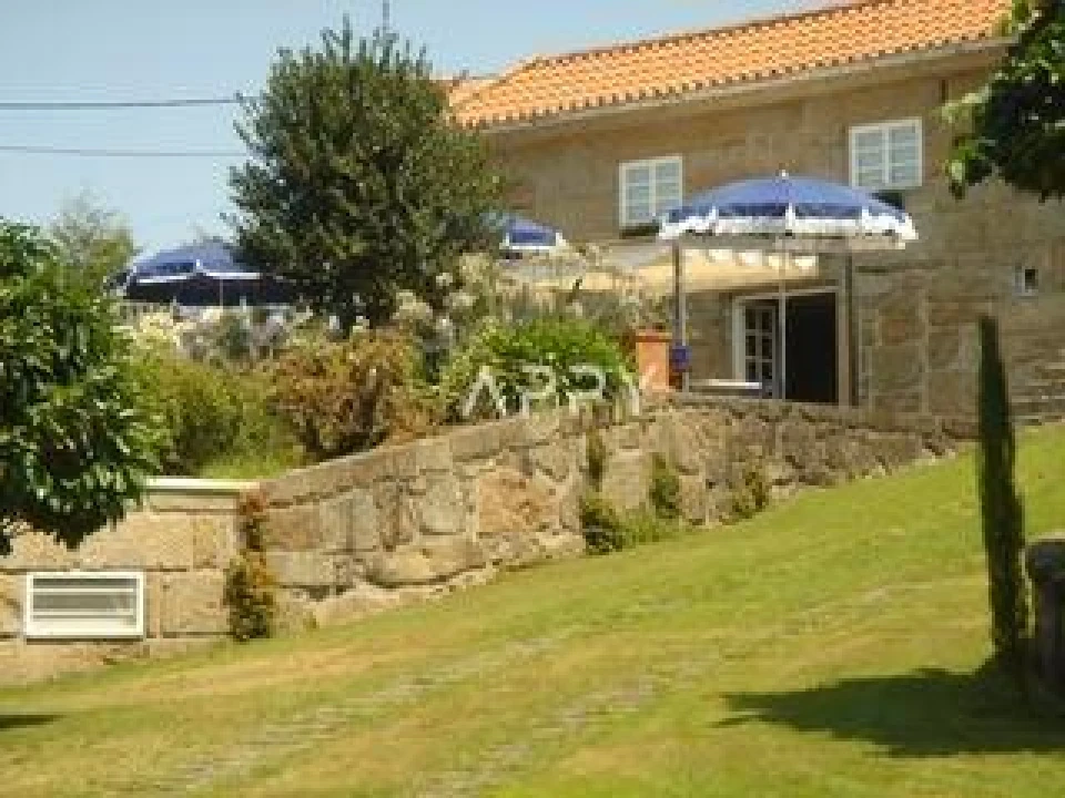Quinta T6 para Venda em Termas de São Vicente Foto 11