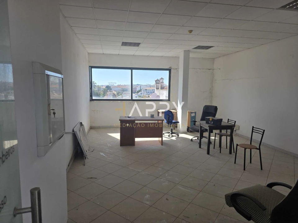 Loja para Venda em Albufeira e Olhos de Água Foto 6