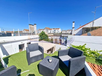 Moradia T1 para Venda em Benfica do Ribatejo