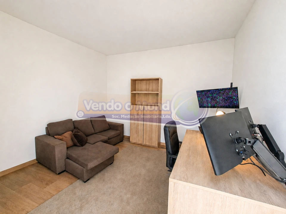 Moradia T1 para Venda em Benfica do Ribatejo Foto 5