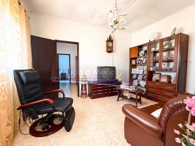 Moradia T2 para Venda em Salvaterra de Magos e Foros de Salvaterra Foto 5