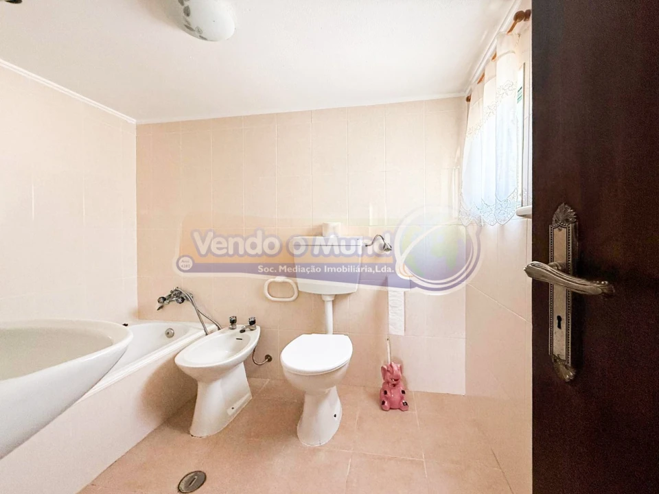 Moradia T2 para Venda em Salvaterra de Magos e Foros de Salvaterra Foto 10