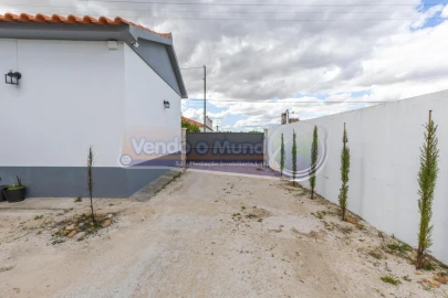 Moradia T3 para Venda em Glória do Ribatejo e Granho