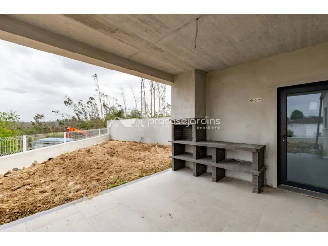 Moradia T3 para Venda em Souto da Carpalhosa e Ortigosa Foto 12