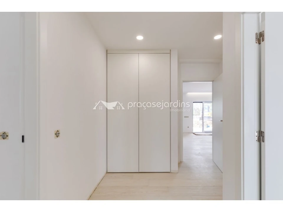 Moradia T3 para Venda em Souto da Carpalhosa e Ortigosa Foto 3