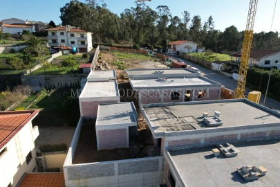 Moradia T3 para Venda em Santa Maria da Feira, Travanca, Sanfins e Espargo