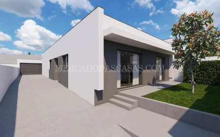 Moradia T3 para Venda em Santa Maria da Feira, Travanca, Sanfins e Espargo