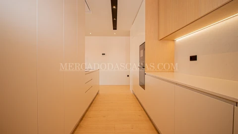 Apartamento T3 para Venda em Gondomar (São Cosme), Valbom e Jovim