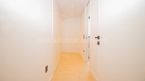 Apartamento T4 para Venda em Gondomar (São Cosme), Valbom e Jovim