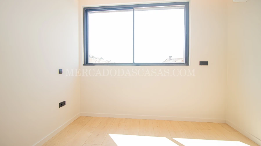 Apartamento T4 para Venda em Gondomar (São Cosme), Valbom e Jovim Foto 8