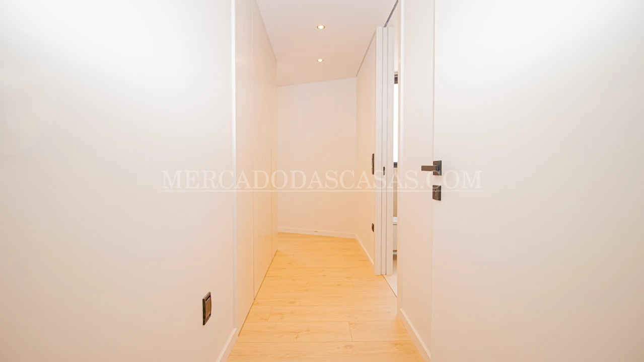Apartamento T4 para Venda em Gondomar (São Cosme), Valbom e Jovim Foto 6
