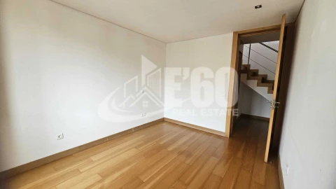 Apartamento T3 para Venda em Espinho