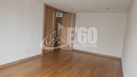 Apartamento T3 para Venda em Espinho