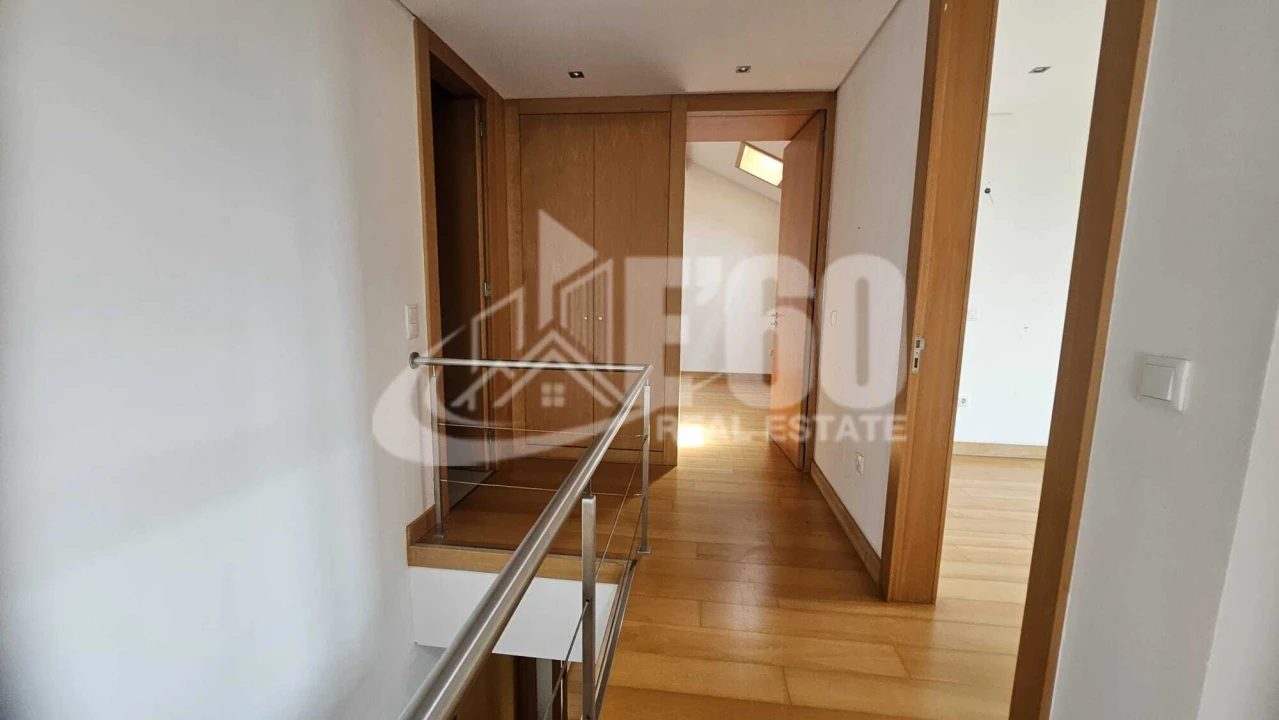Apartamento T3 para Venda em Espinho Foto 13