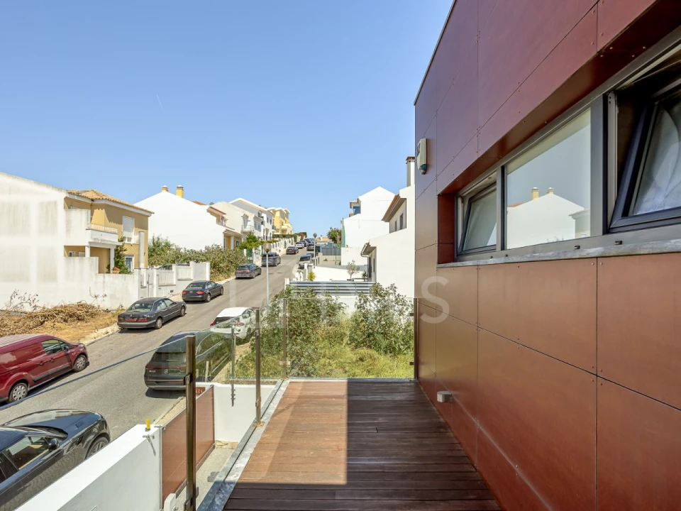 Moradia T3 para Venda em Carcavelos e Parede Foto 37