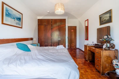 Moradia T4 para Venda em Aljezur