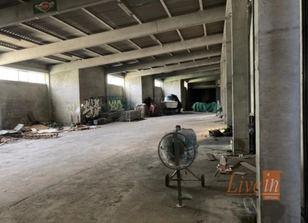 Armazém para Venda em Queluz e Belas Foto 4