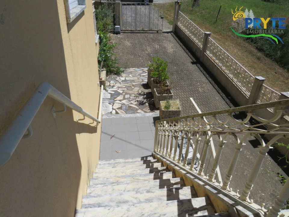 Moradia T3 para Venda em Sertã Foto 36