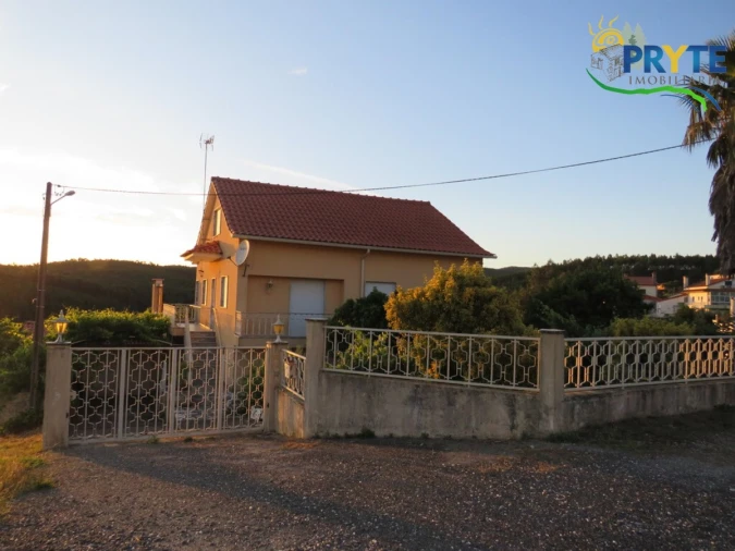 Moradia T3 para Venda em Sertã Foto 4