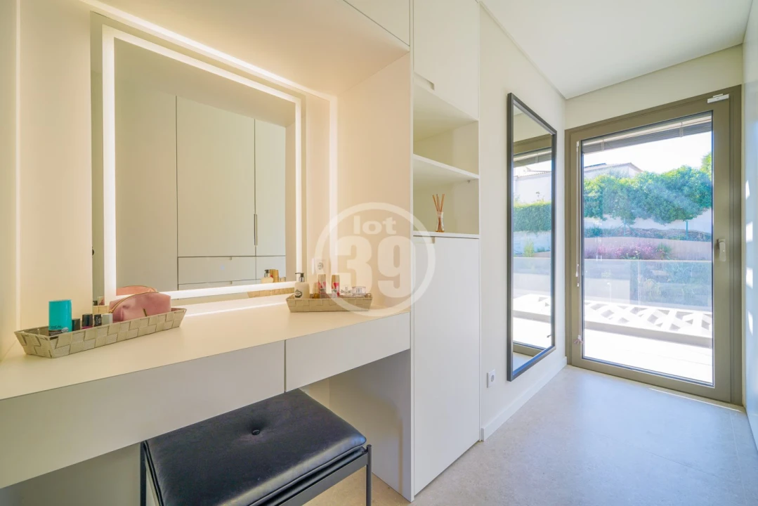 Moradia T5 para Venda em Albufeira e Olhos de Água Foto 40