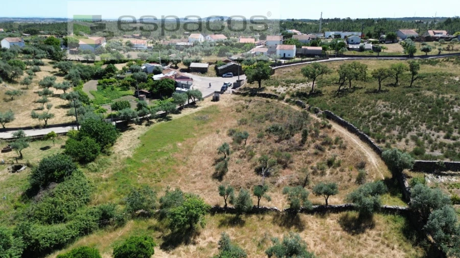 Terreno para Venda em Benquerenças