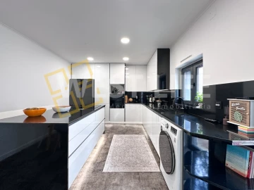 Moradia T3 para Venda em Mafra