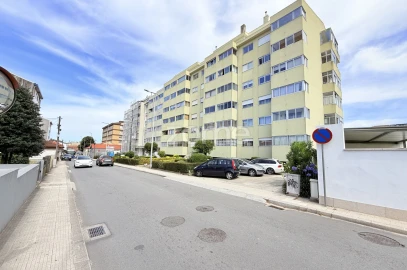 Apartamento T1 para Arrendamento em São Mamede de Infesta e Senhora da Hora