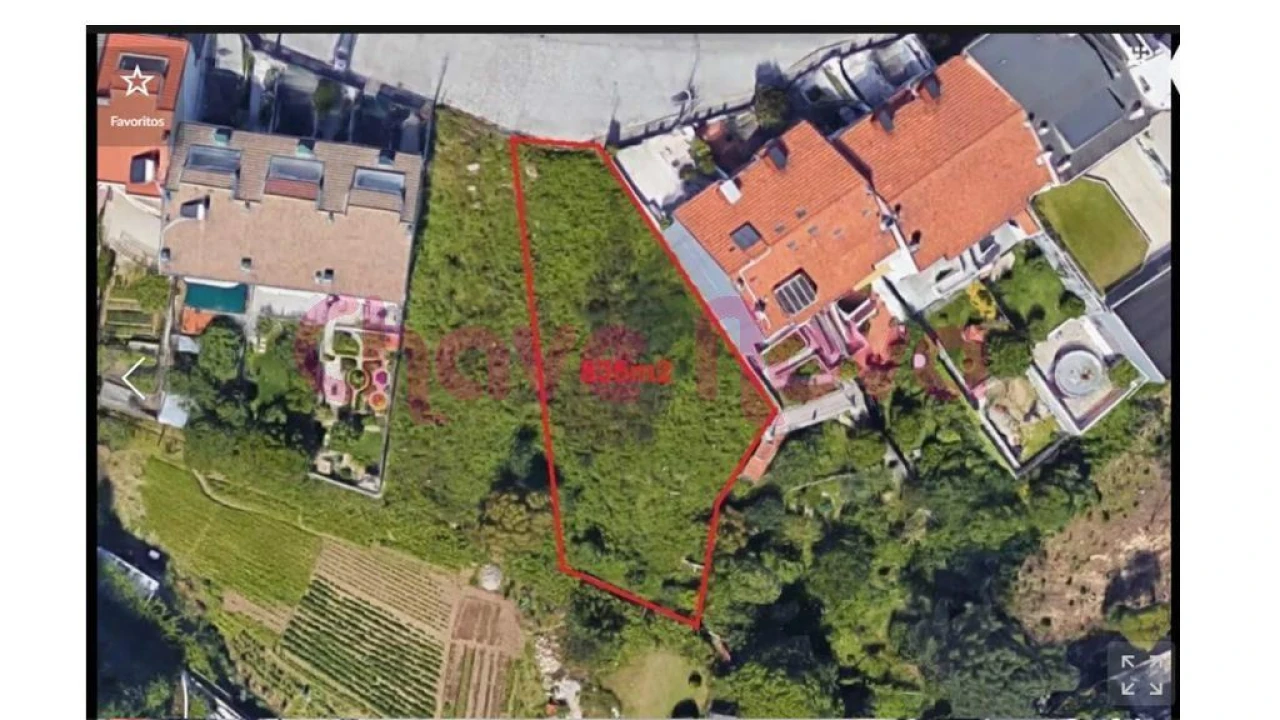 Terreno para Venda em Arcozelo Foto 1