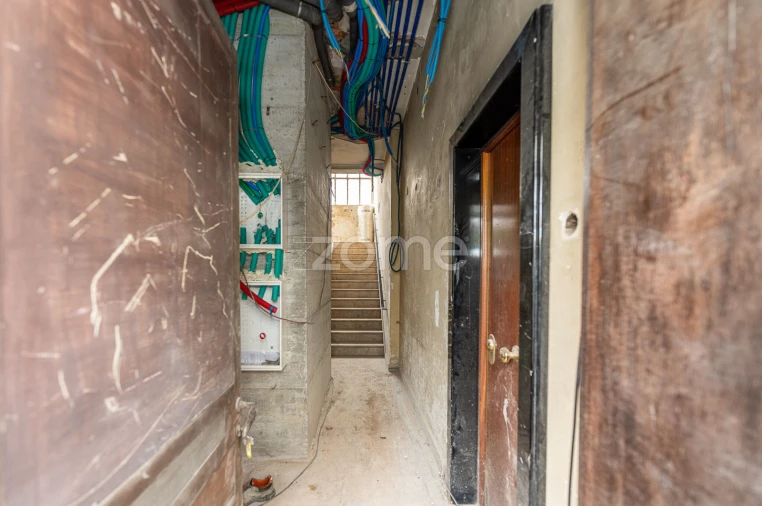 Apartamento T2 para Venda em São João da Madeira Foto 14