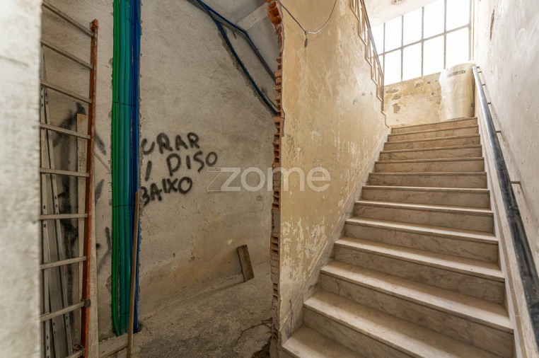Apartamento T2 para Venda em São João da Madeira Foto 15