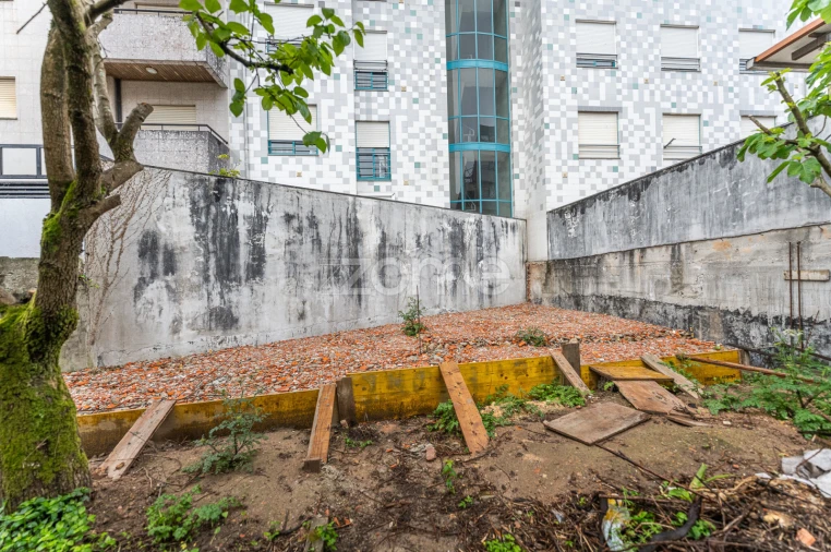 Apartamento T2 para Venda em São João da Madeira Foto 17