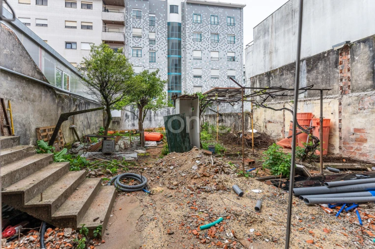 Apartamento T2 para Venda em São João da Madeira Foto 22