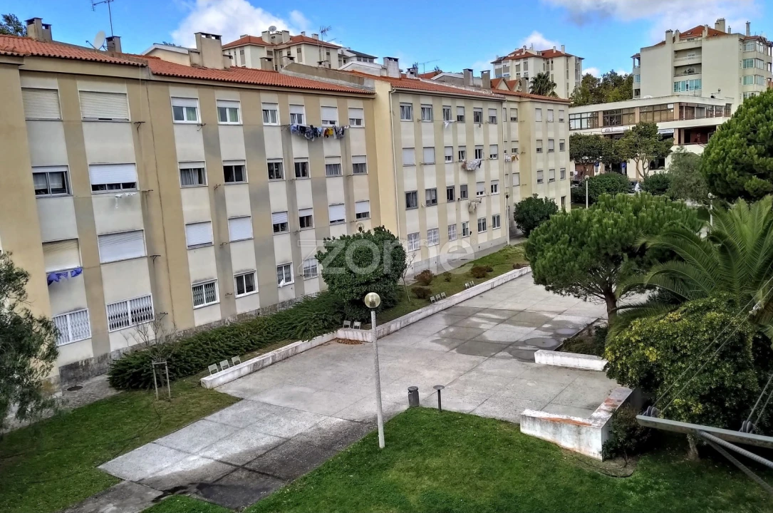 Apartamento T3 para Arrendamento em Carcavelos e Parede Foto 10