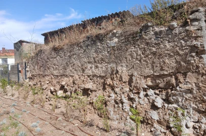 Terreno para Venda em Falagueira-Venda Nova