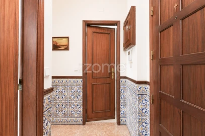 Apartamento T2 para Arrendamento em Carcavelos e Parede