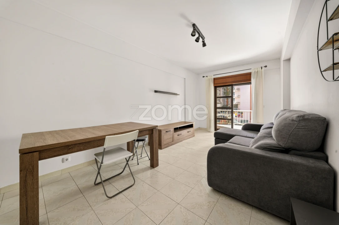 Apartamento T2 para Venda em Algueirão-Mem Martins Foto 19