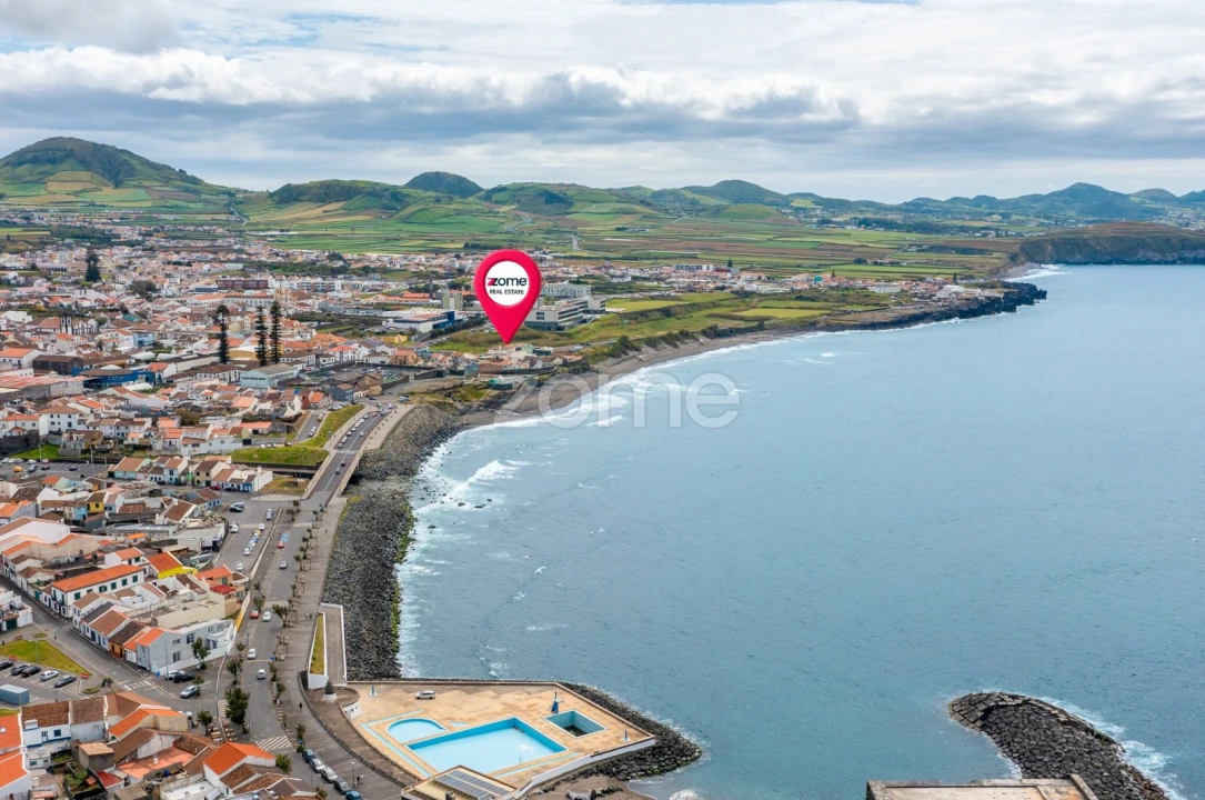 Moradia T4 para Venda em Ribeira Grande (Conceição) Foto 45