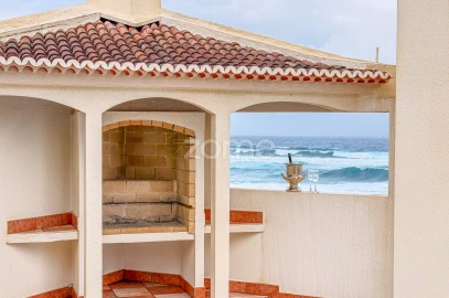 Moradia T4 para Venda em Ribeira Grande (Conceição)