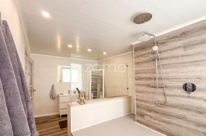 Moradia T4 para Venda em Ribeira Grande (Conceição)