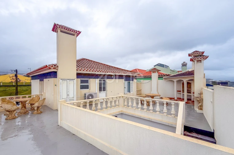 Moradia T4 para Venda em Ribeira Grande (Conceição) Foto 35