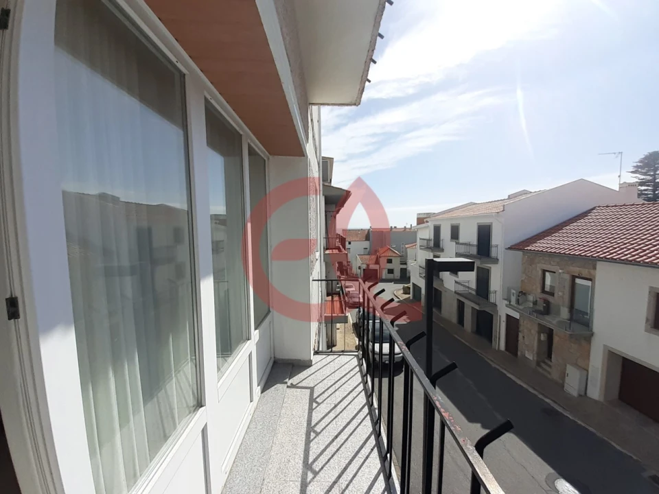 Apartamento T4 para Venda em Vila Praia de Ancora Foto 3