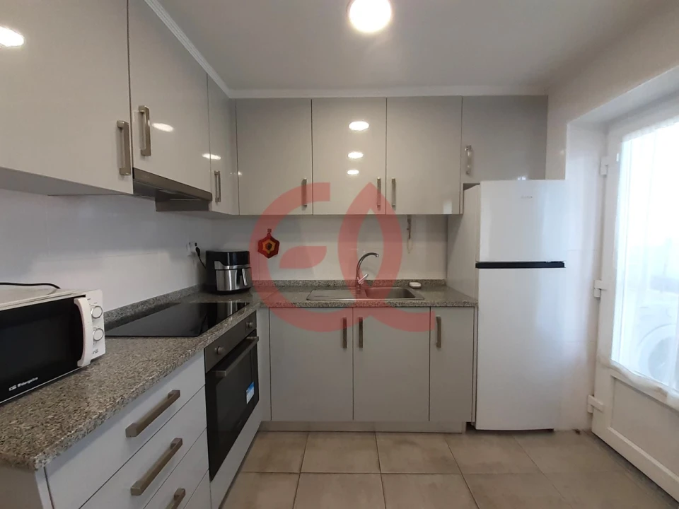 Apartamento T4 para Venda em Vila Praia de Ancora Foto 6