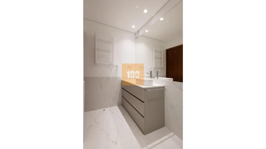 Apartamento T3 para Venda em Aldoar, Foz do Douro e Nevogilde Foto 23